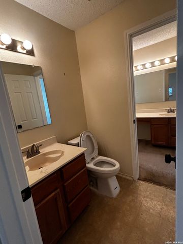 13026 Feather Ridge, San Antonio, TX 78233