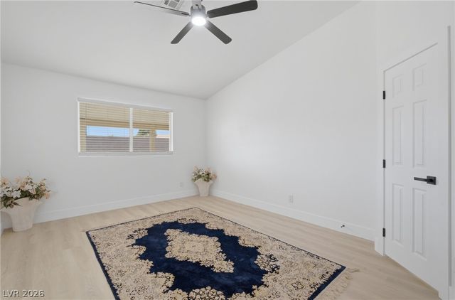 9109 Dolente Avenue, Las Vegas, NV 89129
