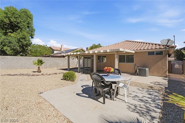 9109 Dolente Avenue, Las Vegas, NV 89129