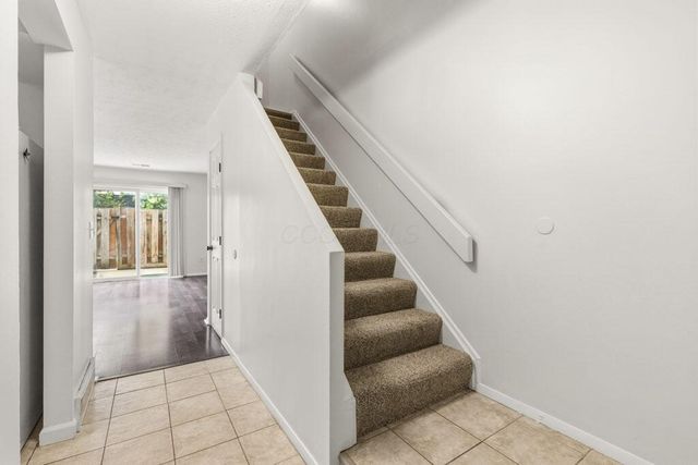 13 King Arthur Court, Westerville, OH 43081