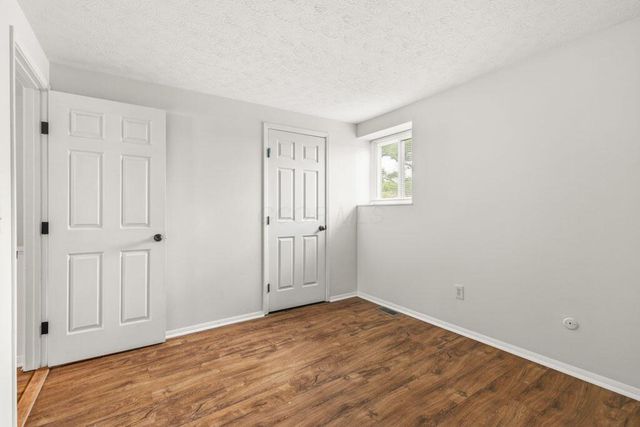13 King Arthur Court, Westerville, OH 43081