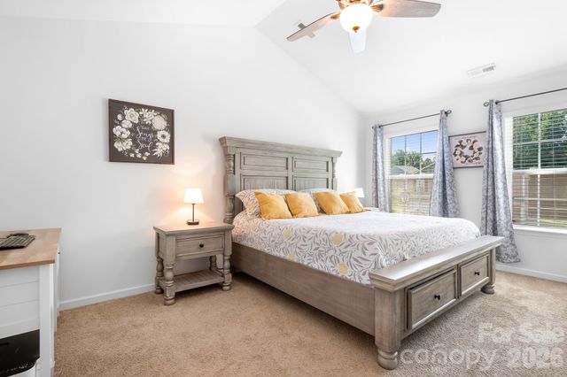 1554 Lilly Springs Place, Dallas, NC 28034