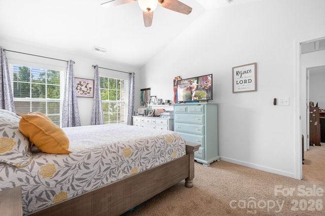 1554 Lilly Springs Place, Dallas, NC 28034
