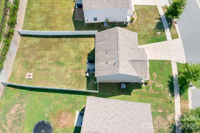 1554 Lilly Springs Place, Dallas, NC 28034