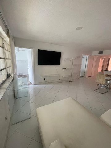 215 SE 3rd Ave 103C, Hallandale Beach, FL 33009