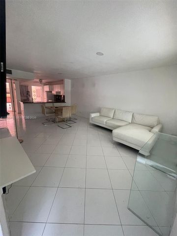 215 SE 3rd Ave 103C, Hallandale Beach, FL 33009