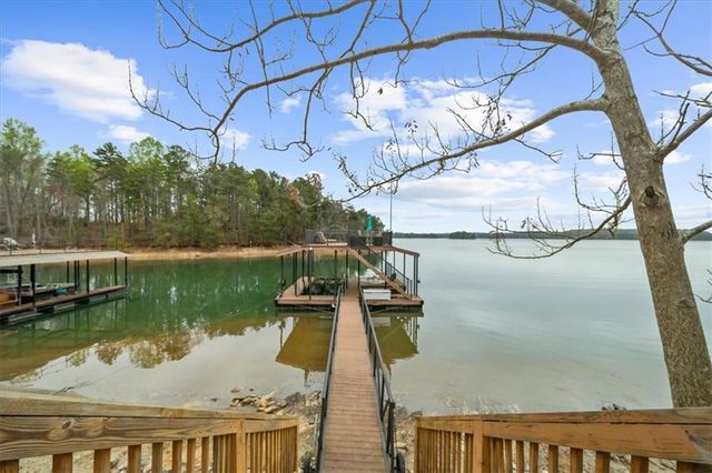 9005 Hayes Drive, Gainesville, GA 30506