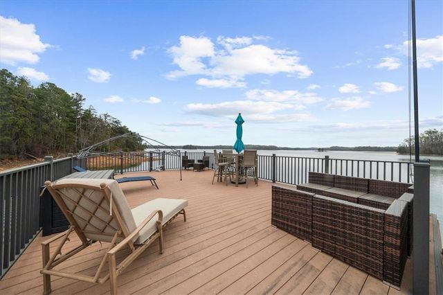 9005 Hayes Drive, Gainesville, GA 30506