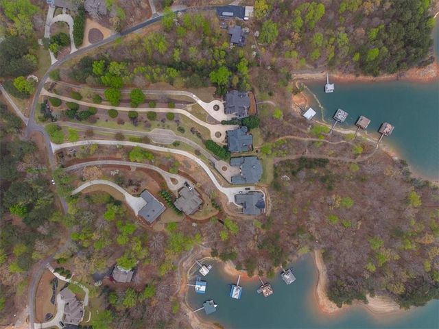 9005 Hayes Drive, Gainesville, GA 30506