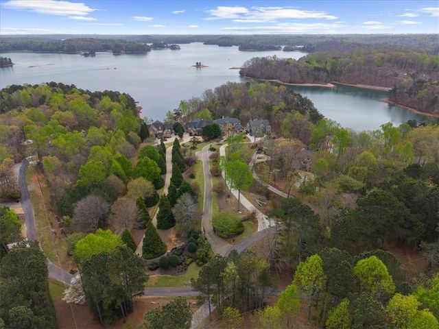 9005 Hayes Drive, Gainesville, GA 30506