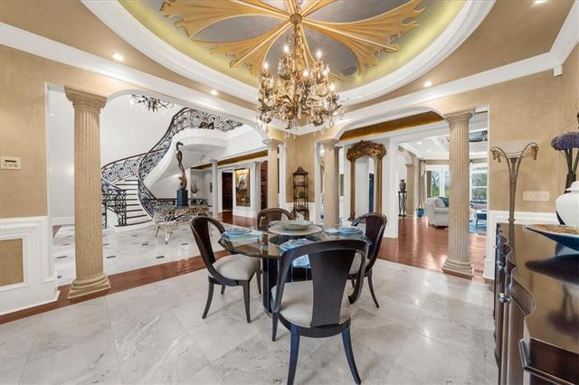 9005 Hayes Drive, Gainesville, GA 30506