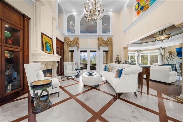 9005 Hayes Drive, Gainesville, GA 30506