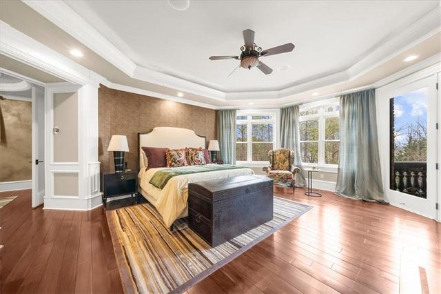 9005 Hayes Drive, Gainesville, GA 30506