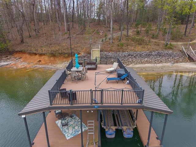 9005 Hayes Drive, Gainesville, GA 30506