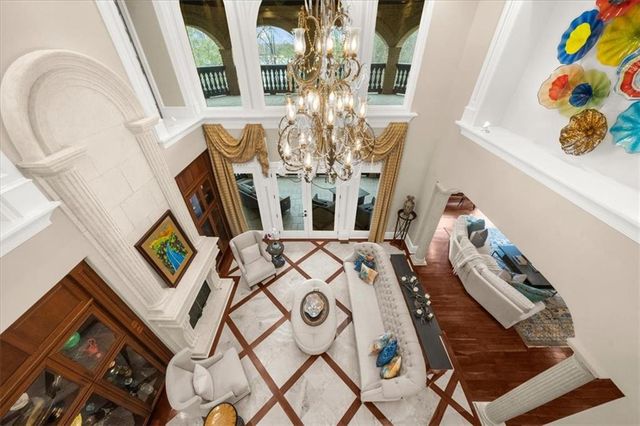 9005 Hayes Drive, Gainesville, GA 30506