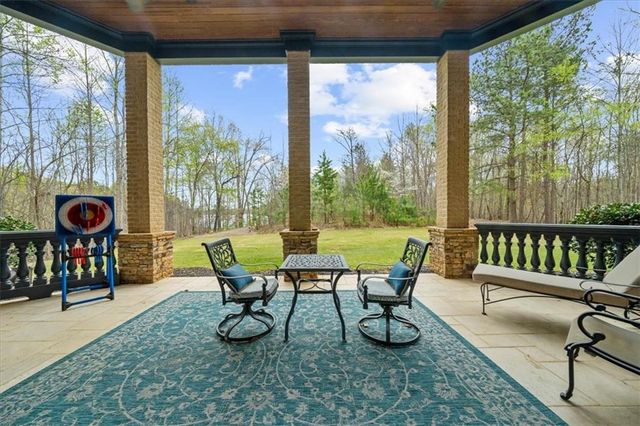 9005 Hayes Drive, Gainesville, GA 30506