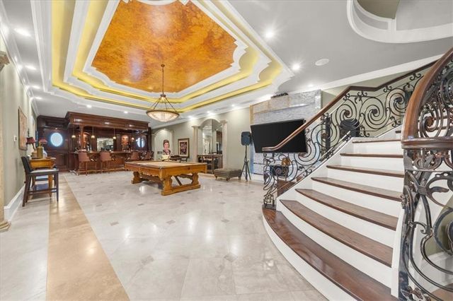 9005 Hayes Drive, Gainesville, GA 30506