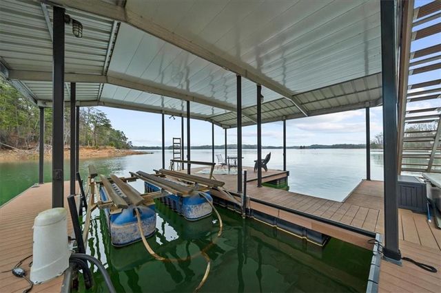 9005 Hayes Drive, Gainesville, GA 30506