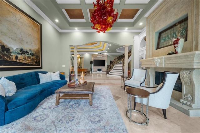 9005 Hayes Drive, Gainesville, GA 30506