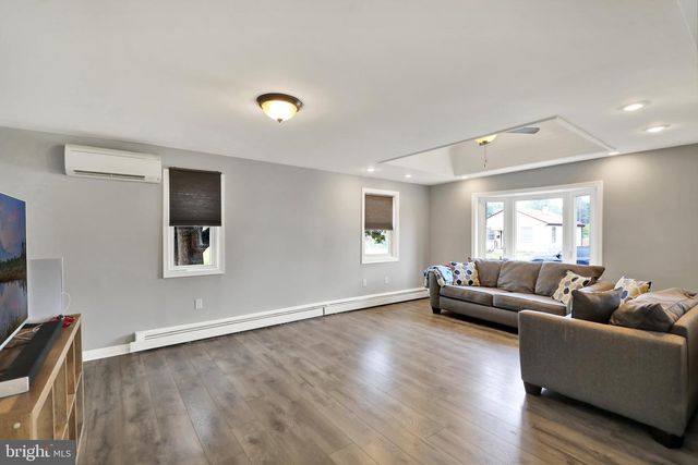 2310 LINCOLN AVE, Reading, PA 19609