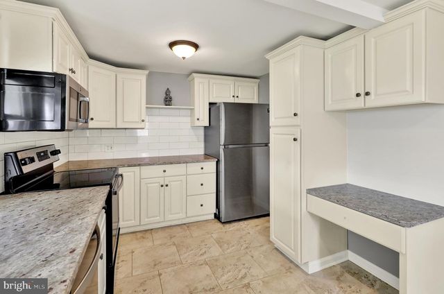 2310 LINCOLN AVE, Reading, PA 19609