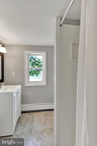 2310 LINCOLN AVE, Reading, PA 19609