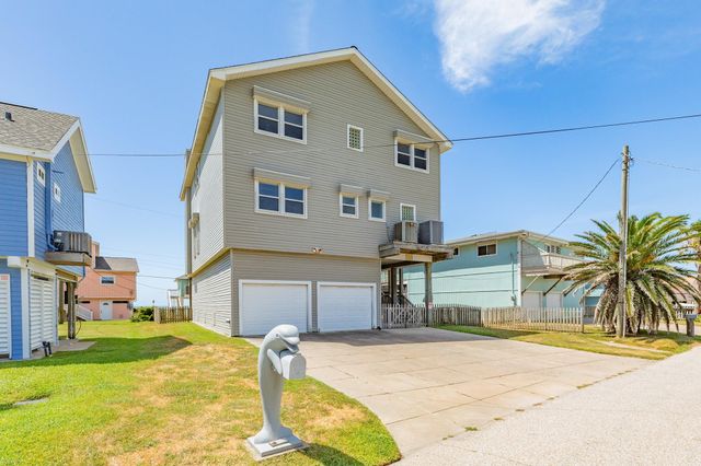 13037 John Reynolds Road, Galveston, TX 77554