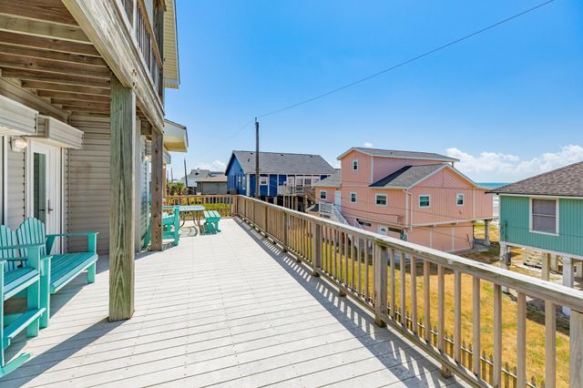 13037 John Reynolds Road, Galveston, TX 77554