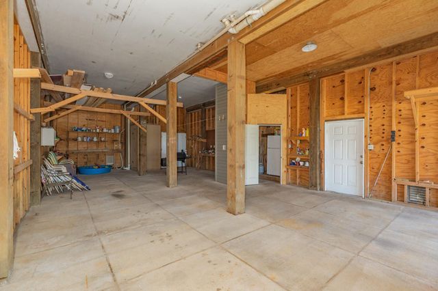 13037 John Reynolds Road, Galveston, TX 77554