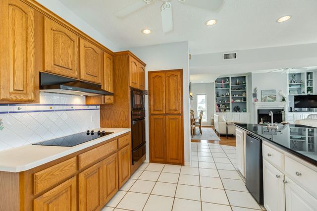13037 John Reynolds Road, Galveston, TX 77554