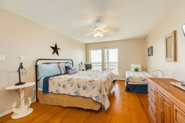 13037 John Reynolds Road, Galveston, TX 77554