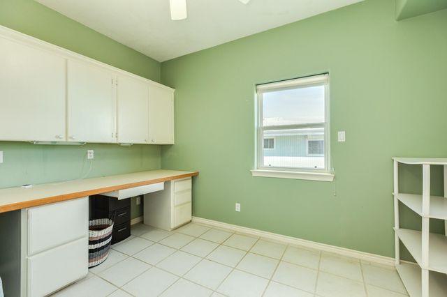 13037 John Reynolds Road, Galveston, TX 77554