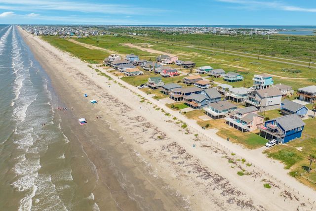 13037 John Reynolds Road, Galveston, TX 77554