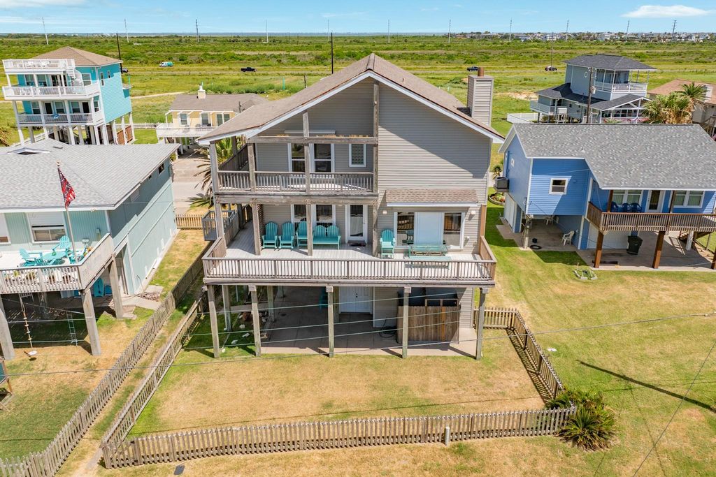 13037 John Reynolds Road, Galveston, TX 77554