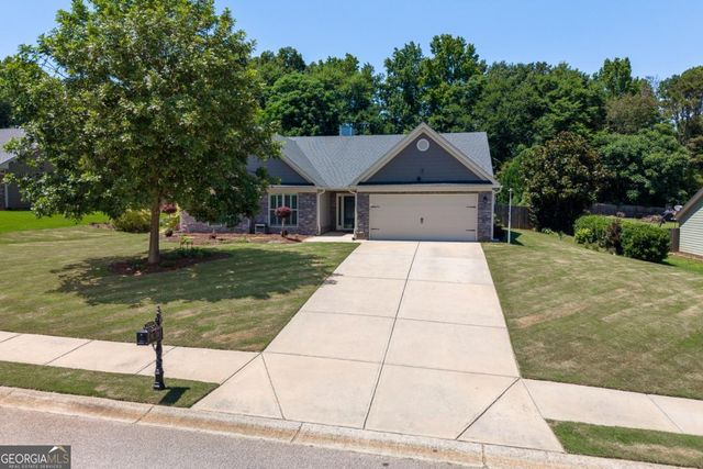 621 Lake Vista Drive Drive, Jefferson, GA 30549