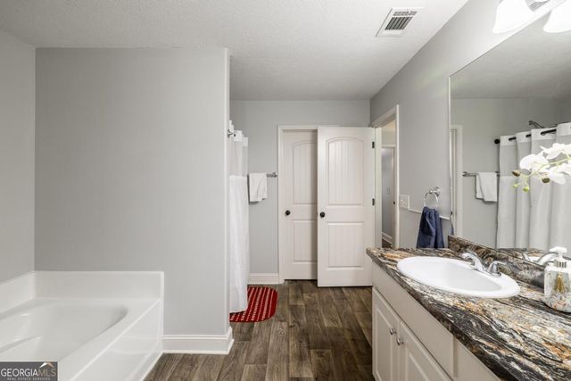 621 Lake Vista Drive Drive, Jefferson, GA 30549