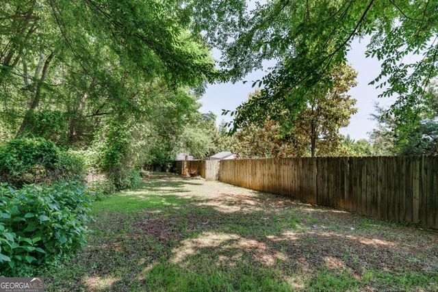 621 Lake Vista Drive Drive, Jefferson, GA 30549