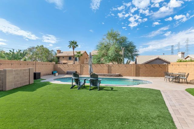 11155 E Laurel Lane, Scottsdale, AZ 85259