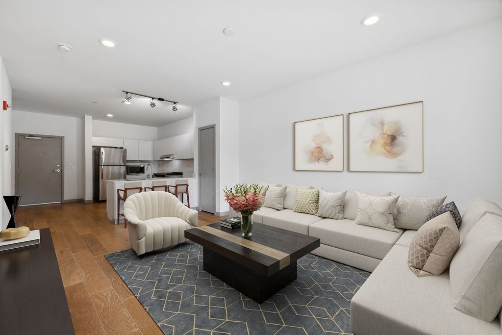 400 Herron Dr Apt 111, Nashville, TN 37210