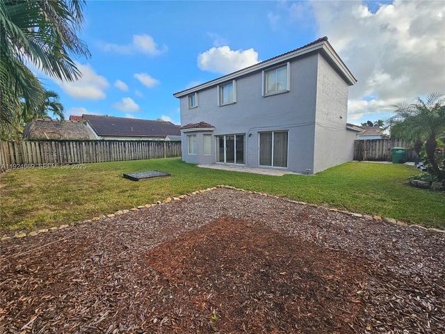 15447 SW 151st St, Miami, FL 33196