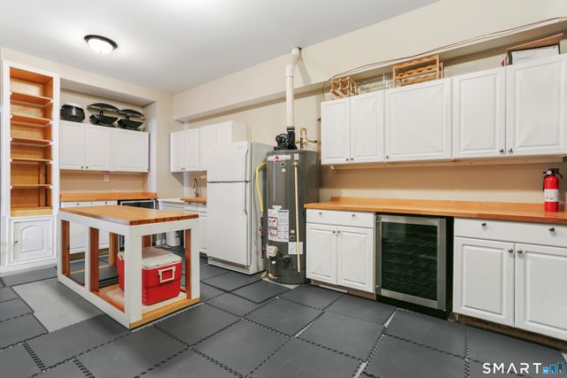 2 Trout Creek Road 2, Shelton, CT 06484