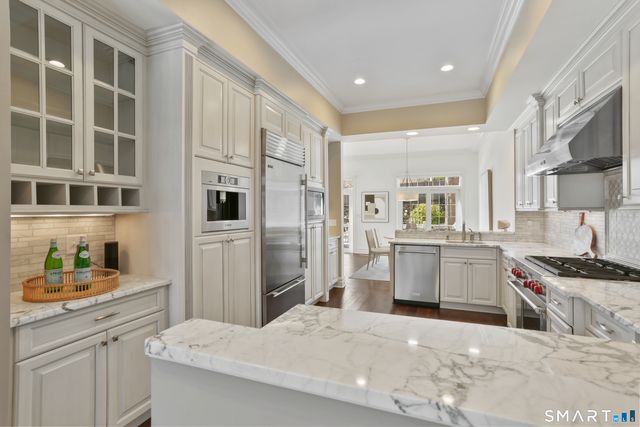 2 Trout Creek Road 2, Shelton, CT 06484