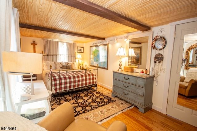 70 S Shore Rd, Byram Twp., NJ 07821