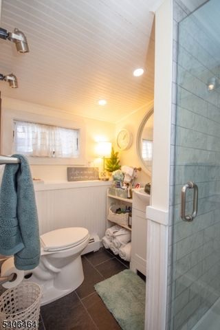 70 S Shore Rd, Byram Twp., NJ 07821