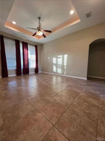 619 Dalobo Boulevard, Edinburg, TX 78541