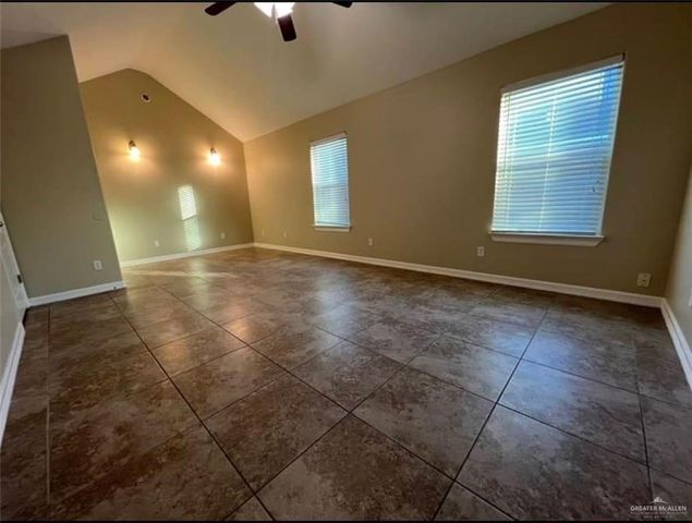 619 Dalobo Boulevard, Edinburg, TX 78541
