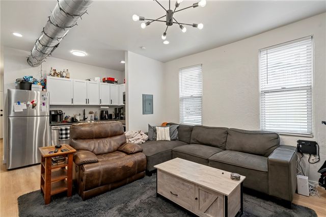 5140 Butler St, Lawrenceville, PA 15201