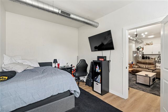 5140 Butler St, Lawrenceville, PA 15201
