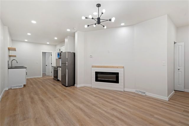 5140 Butler St, Lawrenceville, PA 15201