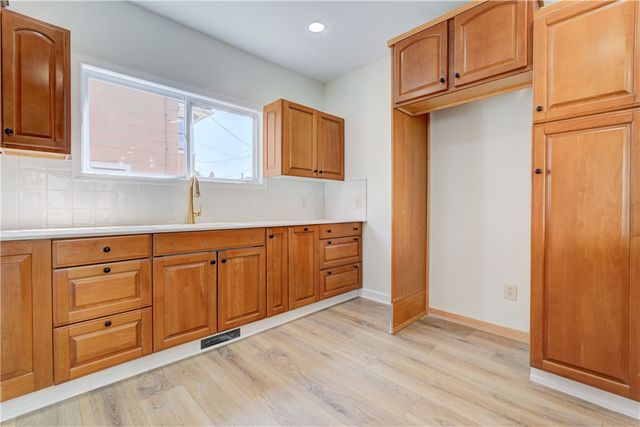 817 Avenue D, Rochester, NY 14621